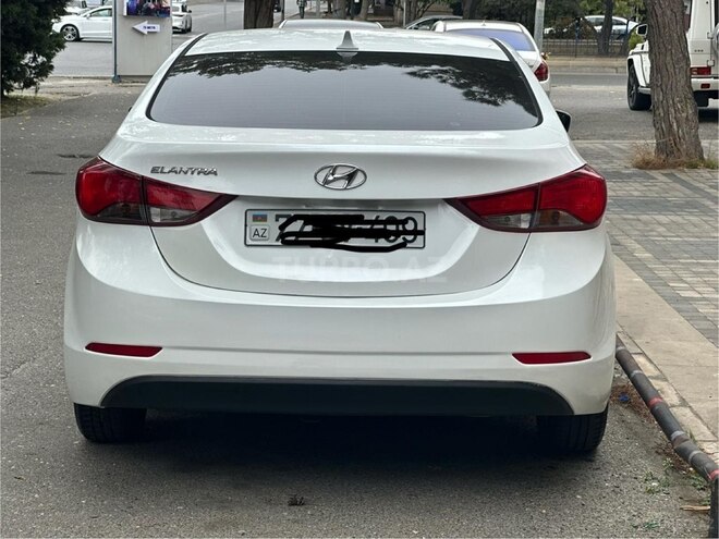 Hyundai Elantra 2015, 168,000 km - 1.8 l - Bakı