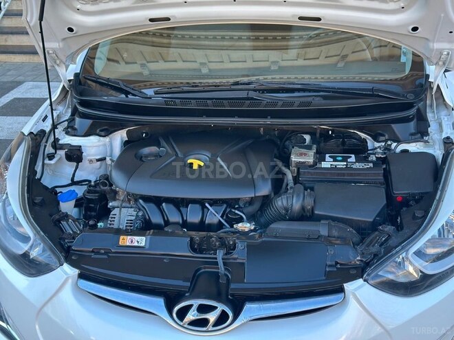 Hyundai Elantra 2015, 168,000 km - 1.8 l - Bakı