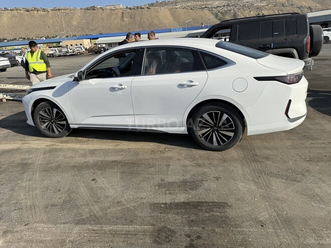 Changan Qiyuan A05 2025, 0 km - 1.5 л - Bakı