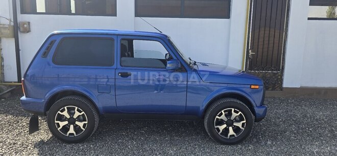 LADA (VAZ) Niva 2020, 109,000 km - 1.7 l - Quba