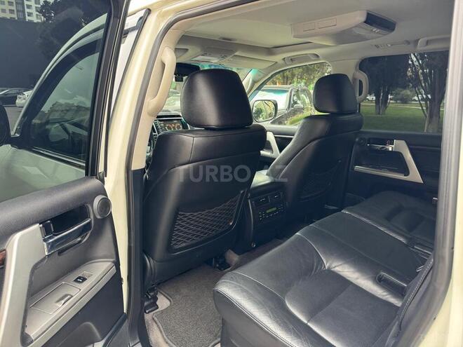 Toyota Land Cruiser 2012, 176,287 km - 4.6 l - Bakı