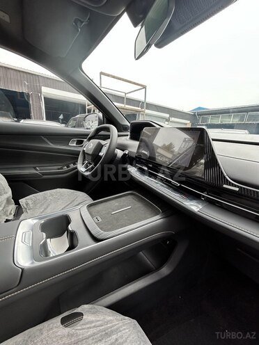 Changan Qiyuan Q05-3