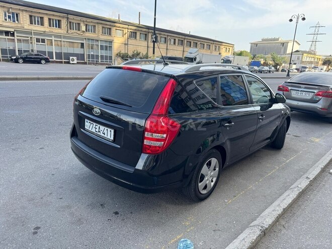 Kia  2008, 200,000 km - 1.4 l - Gəncə