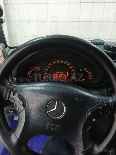 Mercedes C 200 2000, 320,000 km - 2.0 л - Bakı