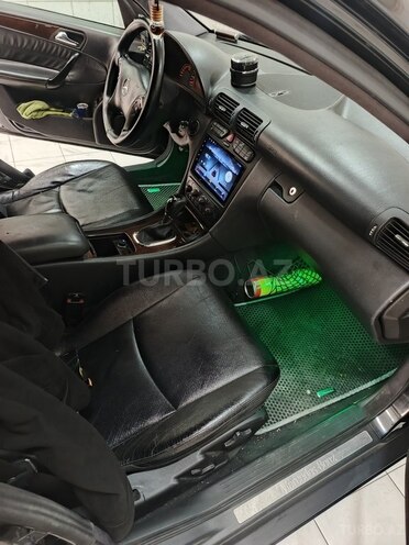 Mercedes C 200 2000, 320,000 km - 2.0 л - Bakı