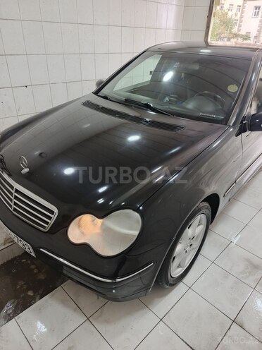Mercedes C 200 2000, 320,000 km - 2.0 л - Bakı
