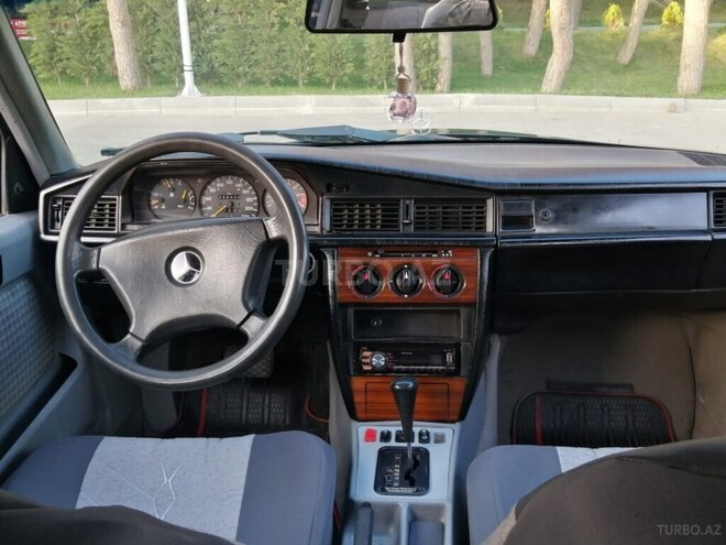 Mercedes 190 1992, 424,000 km - 2.0 l - Bakı