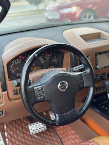 Nissan Armada-7