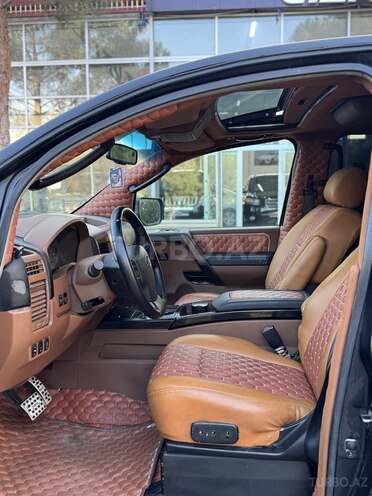 Nissan Armada-6