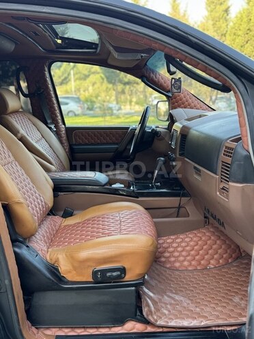 Nissan Armada-8
