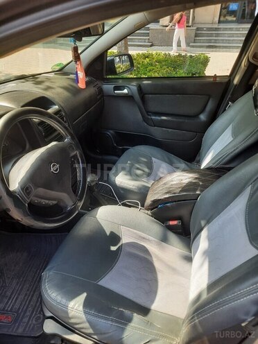 Opel Astra 2001, 330,000 km - 1.6 l - Bakı
