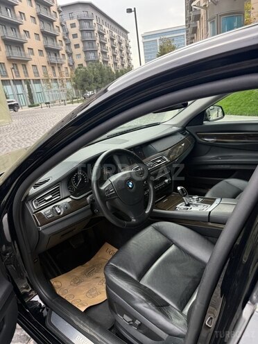 BMW 740 2012, 282,000 km - 3.0 l - Bakı