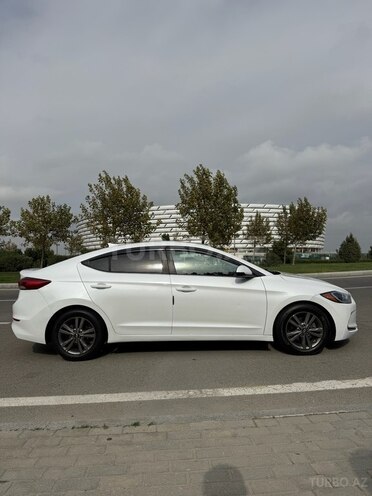 Hyundai Elantra 2017, 174,000 km - 2.0 л - Bakı