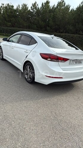 Hyundai Elantra 2017, 174,000 km - 2.0 л - Bakı