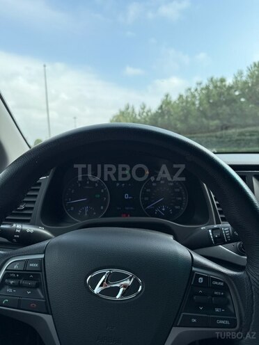 Hyundai Elantra 2017, 174,000 km - 2.0 л - Bakı