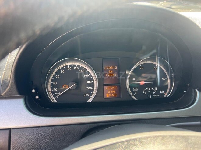 Mercedes Viano 2013, 276,000 km - 2.1 l - Masallı