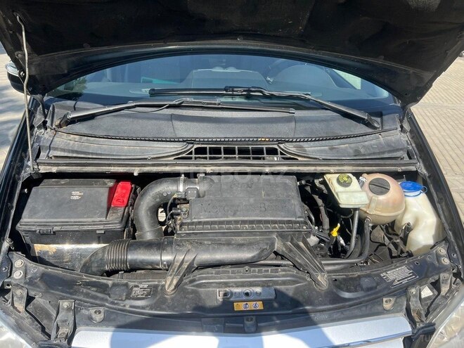 Mercedes Viano 2013, 276,000 km - 2.1 l - Masallı