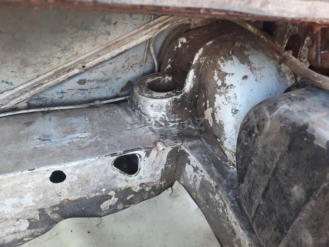 LADA (VAZ) 2106 1986, 70,963 km - 1.6 л - Salyan