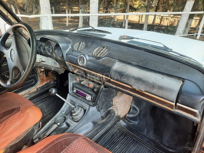 LADA (VAZ) 2106 1986, 70,963 km - 1.6 л - Salyan
