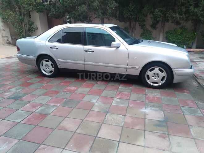 Mercedes E 220 1998, 400,000 km - 2.2 l - Bakı