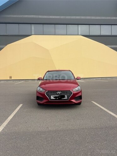 Hyundai Accent 2022, 18,004 km - 1.6 л - Bakı