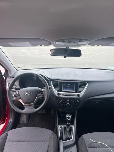 Hyundai Accent 2022, 18,004 km - 1.6 л - Bakı