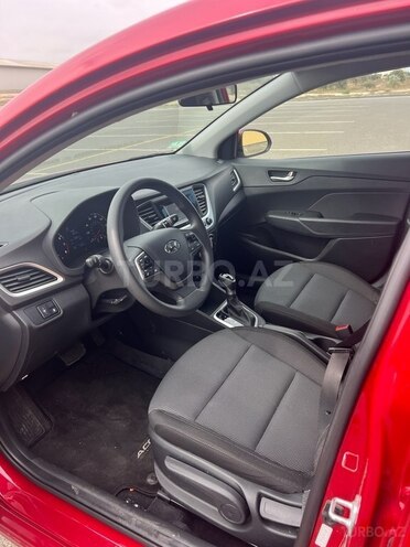 Hyundai Accent 2022, 18,004 km - 1.6 л - Bakı