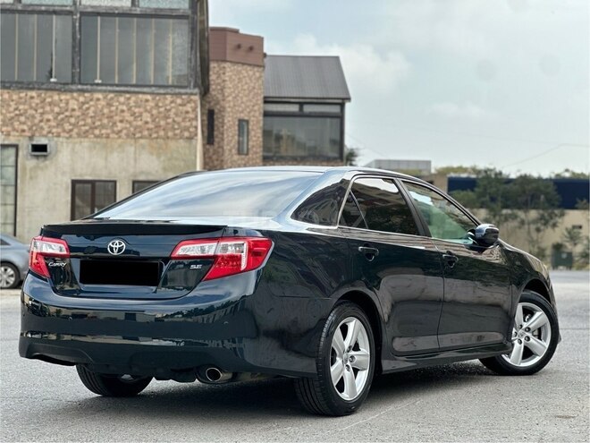 Toyota Camry 2014, 170,590 km - 2.5 l - Bakı