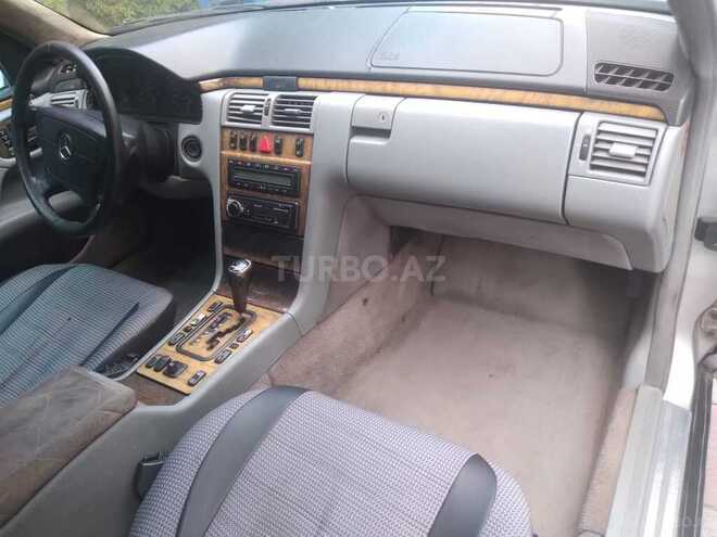 Mercedes E 220 1998, 400,000 km - 2.2 l - Bakı