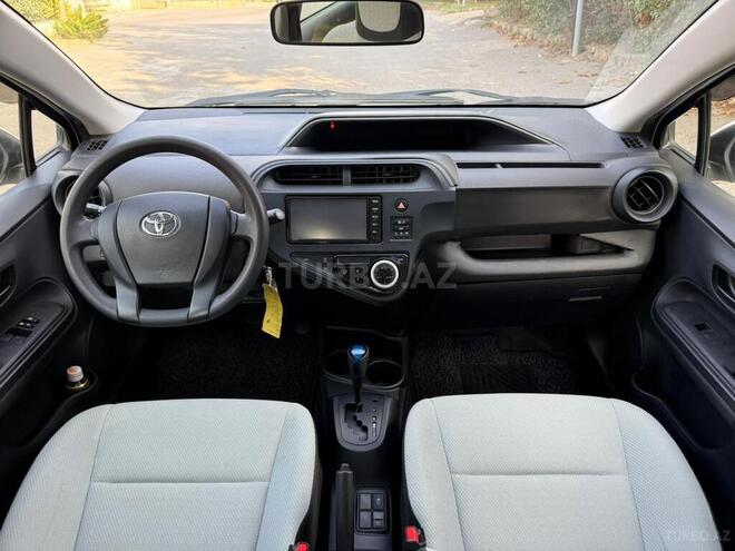 Toyota Aqua 2019, 127,000 km - 1.5 l - Bakı