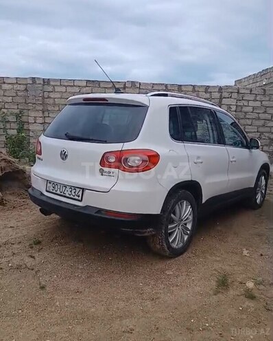 Volkswagen Tiguan 2009, 198,000 km - 2.0 l - Bakı