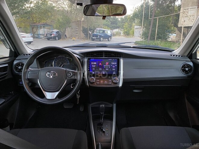 Toyota Corolla Fielder 2019, 93,000 km - 1.5 л - Bakı