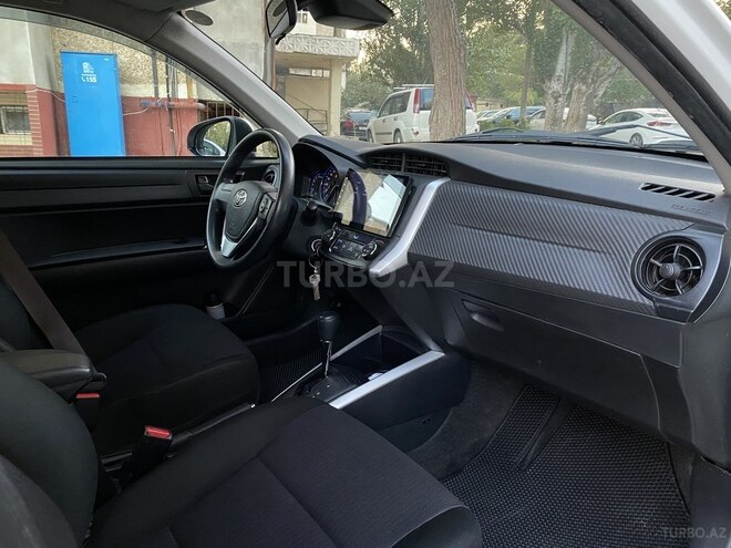 Toyota Corolla Fielder 2019, 93,000 km - 1.5 л - Bakı