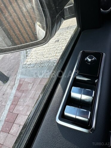 Land Rover Range Rover-16