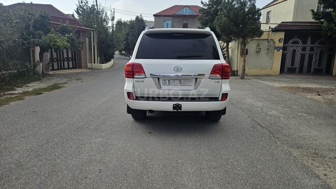 Toyota Land Cruiser 2013, 47,000 km - 4.0 l - Bakı