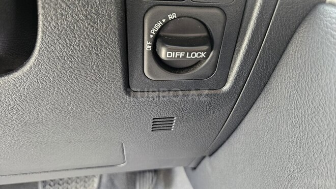 Toyota Land Cruiser 2013, 47,000 km - 4.0 l - Bakı