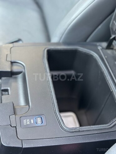 Toyota Land Cruiser 2009, 321,223 km - 4.7 л - Bakı