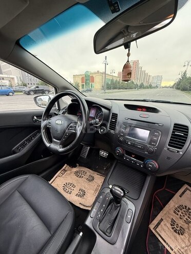 Kia Cerato 2014, 285,000 km - 2.0 l - Bakı