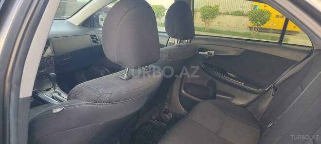 Toyota Corolla 2013, 219,000 km - 1.6 l - Bakı