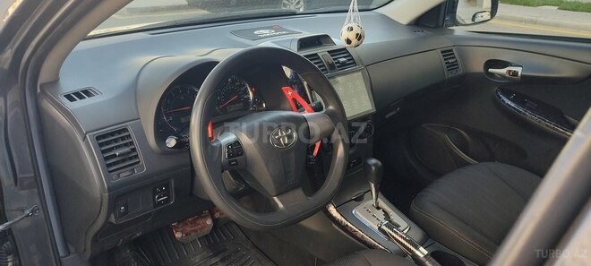 Toyota Corolla 2013, 219,000 km - 1.6 l - Bakı