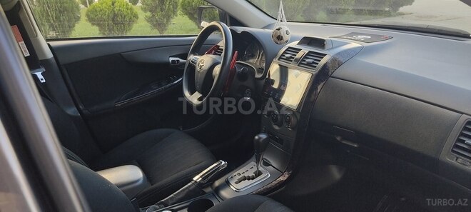 Toyota Corolla 2013, 219,000 km - 1.6 l - Bakı
