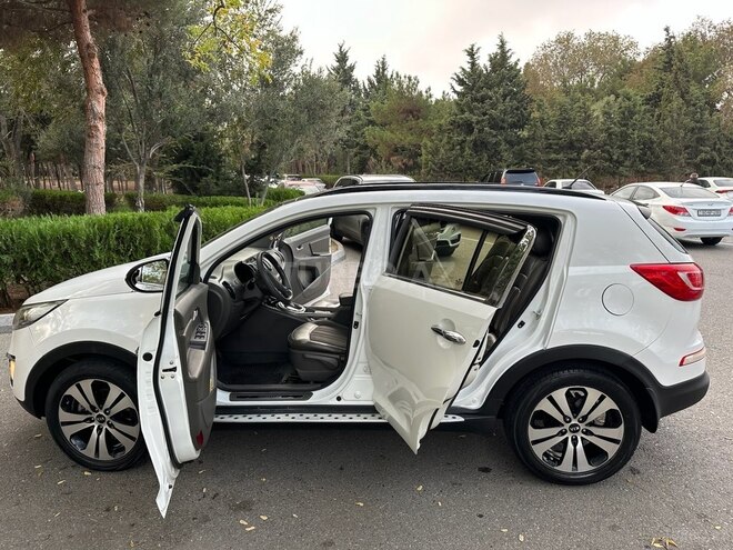 Kia Sportage 2011, 250,000 km - 2.0 l - Bakı