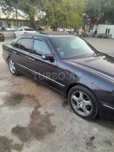 Mercedes E 240 2000, 368,918 km - 2.6 l - Bakı