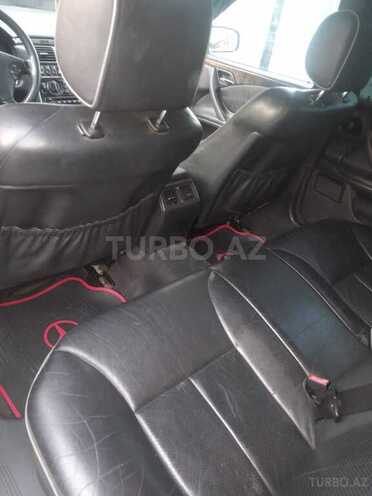 Mercedes E 240 2000, 368,918 km - 2.6 l - Bakı