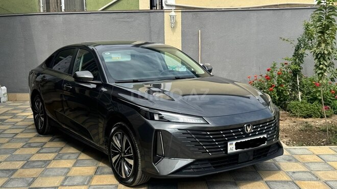 Changan Eado 2025, 8,800 km - 1.5 l - Bakı