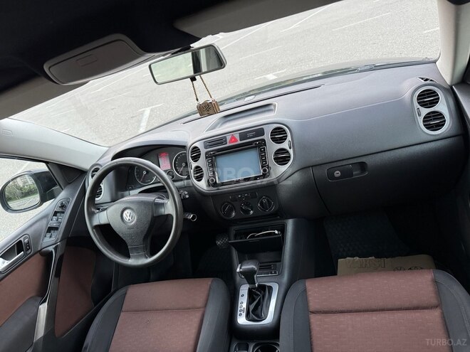 Volkswagen Tiguan 2009, 179,117 km - 2.0 l - Bakı