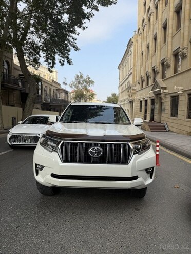 Toyota Land Cruiser Prado 2017, 124,000 km - 2.7 l - Bakı
