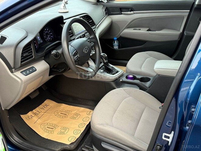 Hyundai Elantra 2019, 127,138 km - 2.0 л - Bakı
