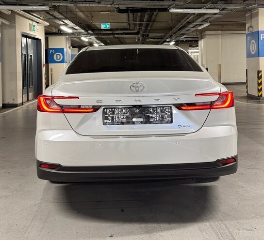 Toyota Camry 2024, 13,000 km - 2.5 l - Bakı