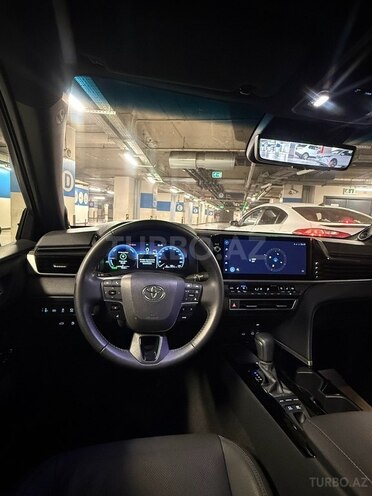 Toyota Camry 2024, 13,000 km - 2.5 l - Bakı